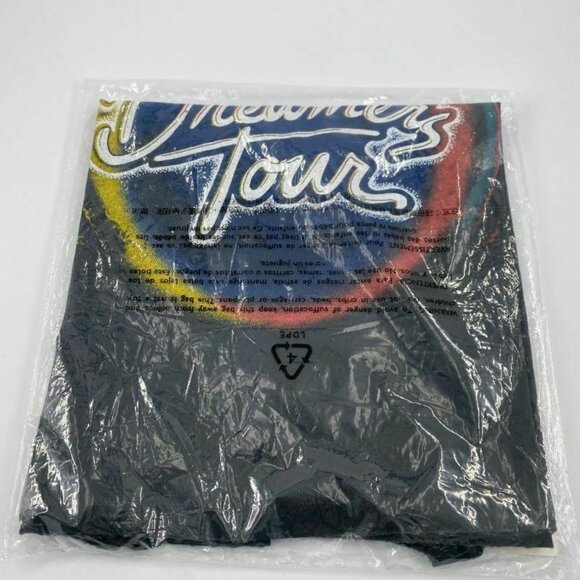 Daydreamer Dreamers Tour studded girlfriend tee si - Picture 4 of 14